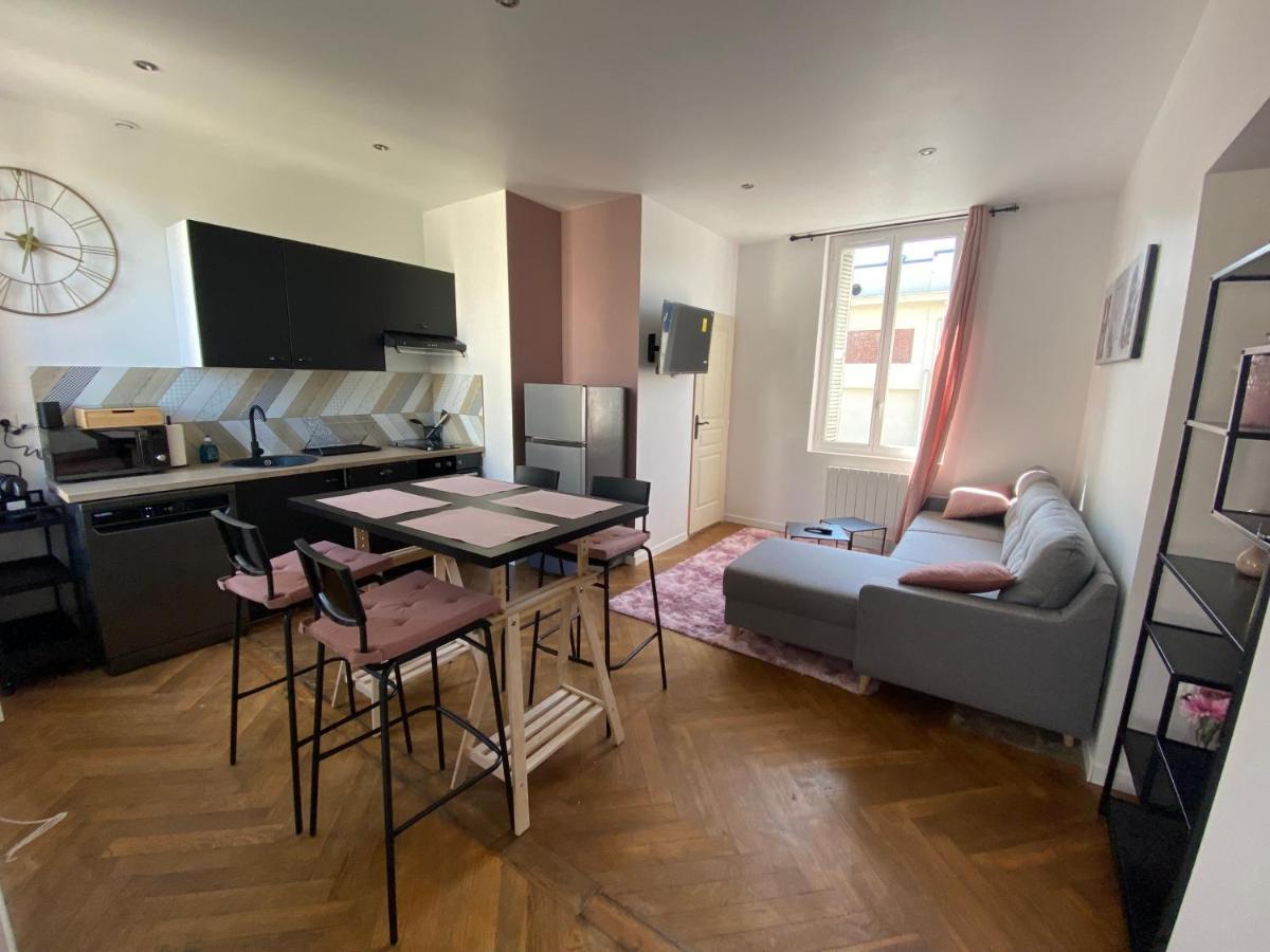 Pink Cosy Apartment Louviers Ngoại thất bức ảnh