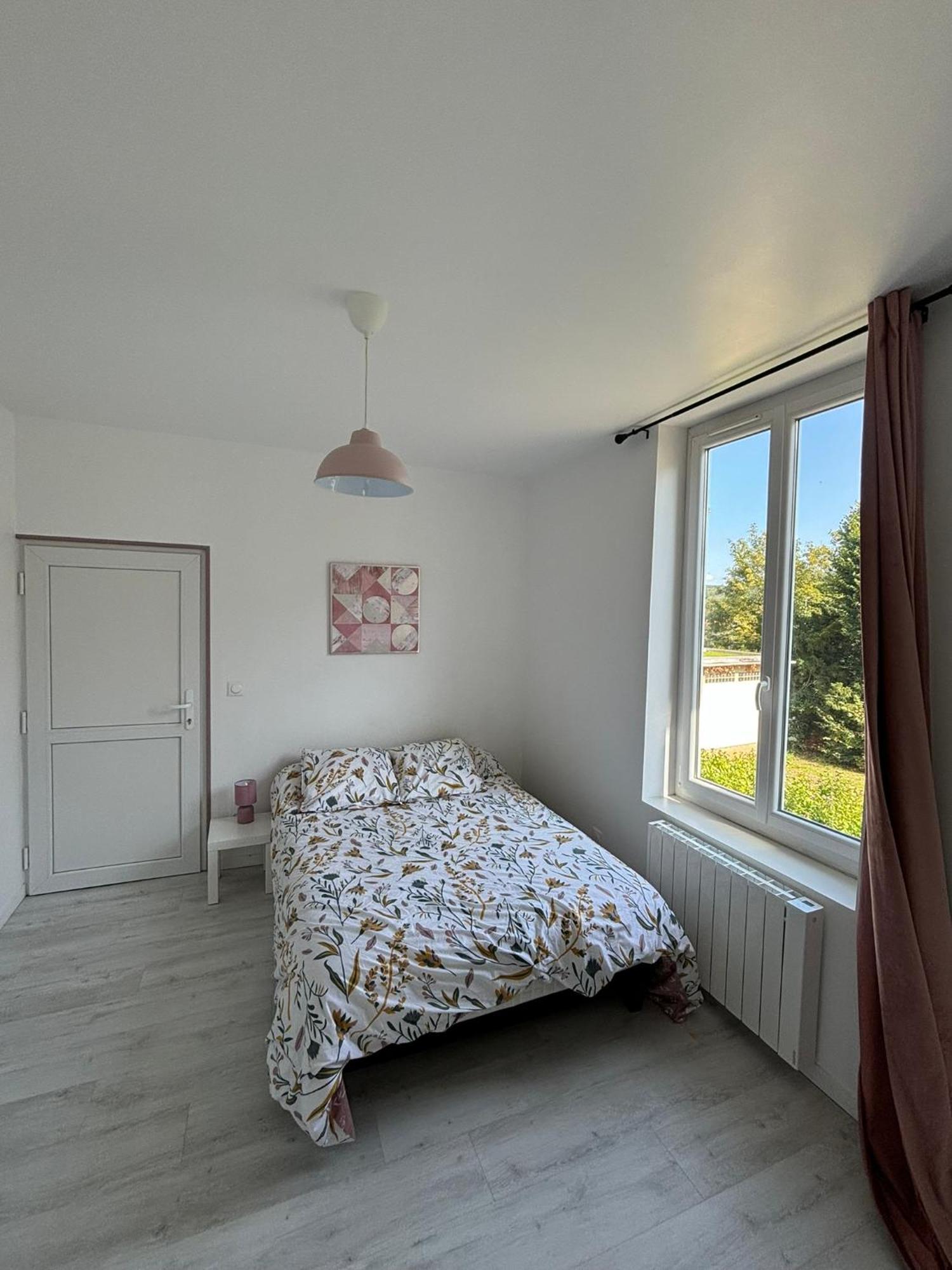Pink Cosy Apartment Louviers Ngoại thất bức ảnh